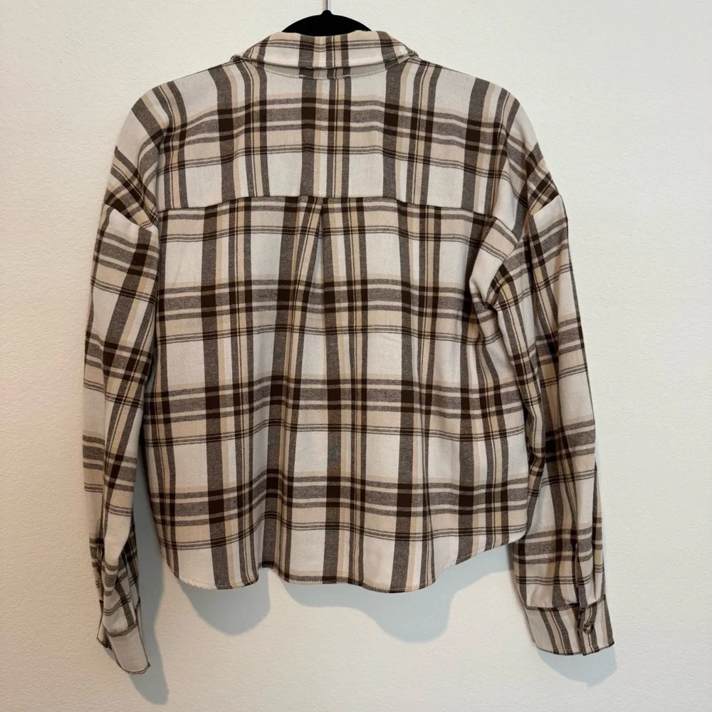 Moa Moa Brown Plaid Long Sleeve Cropped Shirt - Picture 6 of 6